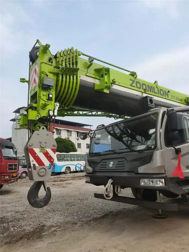 北京服装学院吊车出租